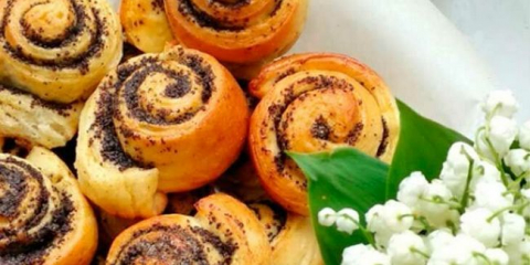 Маково семе стъпка по стъпка - как да направите и увиете красиво оформени кифлички с маково семе